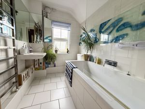 Photo 24- click for photo gallery